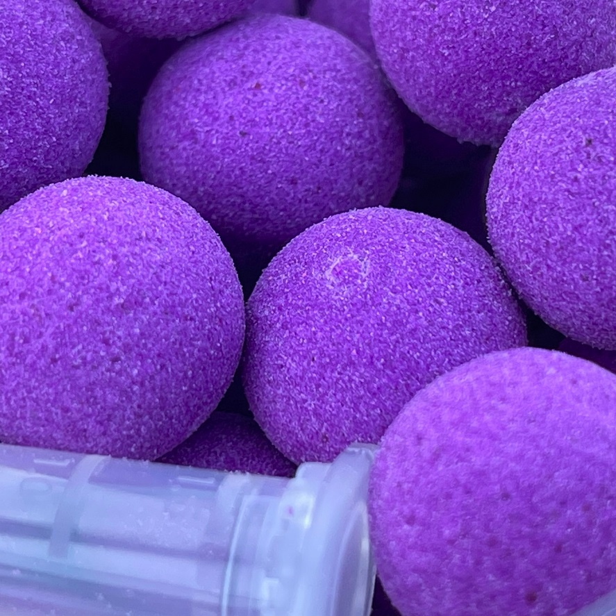 Fialové boilies: netradičná nástraha na opatrné kapry