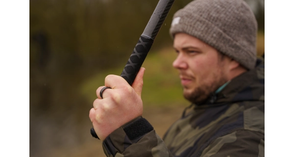 AVID - Kobra Extremity Throwing Stick 24 mm
