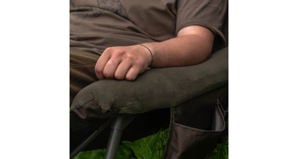 AVID - Kreslo Benchmark Ultra Cozy Chair