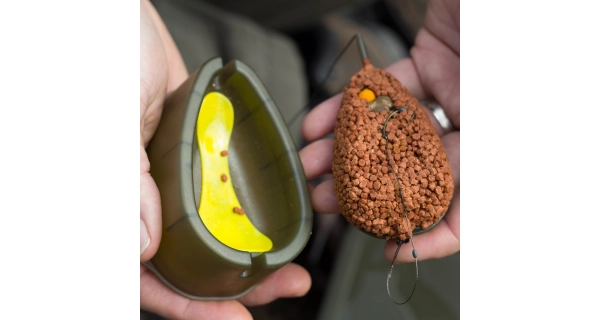 AVID - Kŕmidlo Carp Method Feeder Large 2,5 oz 2 ks