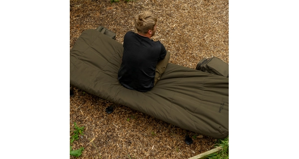 AVID - Lehátko so spacákom Revolve Standard System