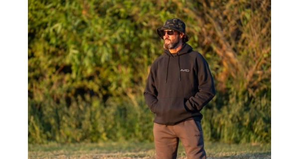 AVID - Mikina Compound Hoodie Black veľ. 2XL