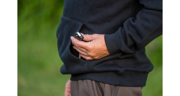 AVID - Mikina Compound Hoodie Black veľ. M