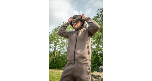 AVID - Mikina Compound Zip Hoodie Peat Brown veľ. S