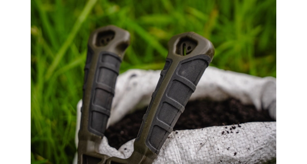 AVID - Nožnice na dážďovky Worm Choppers