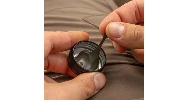 AVID - Plastické olovo Outline Tungsten GripTek Putty