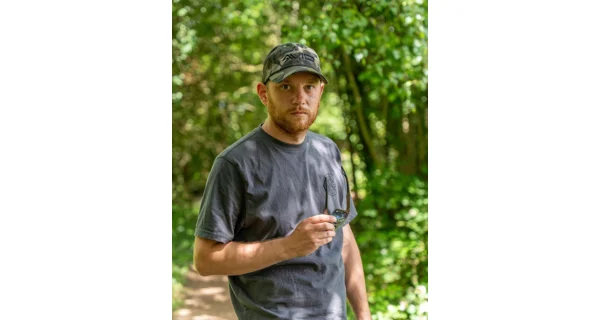 AVID - Šiltovka Distortion Dark-Camo Cap