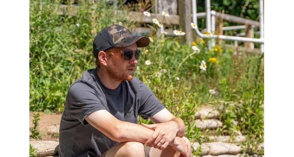 AVID - Šiltovka Distortion Dark-Camo Hybrid Cap
