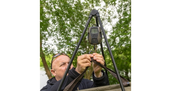AVID - Stojan na váženie PRO-Tect Deluxe Tripod