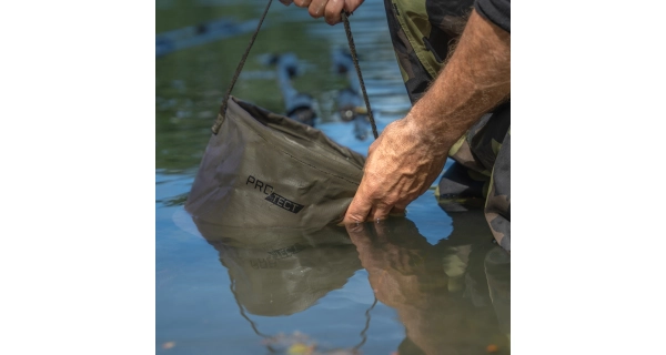 AVID - Vedierko na vodu PRO-Tect Water Bucket