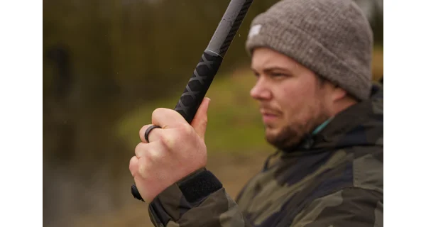AVID - Vrhacia tyč Kobra Extremity Throwing Stick 24 mm