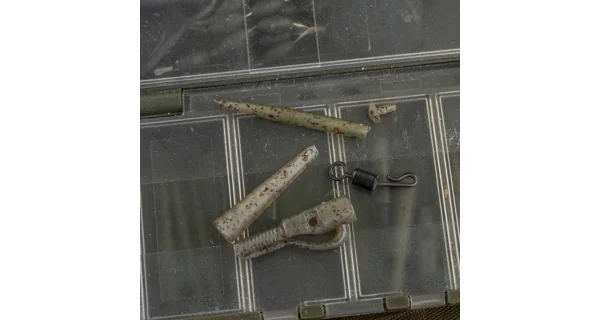 AVID - Závesky Outline FleckTone Pinned Lead Clips 10 ks