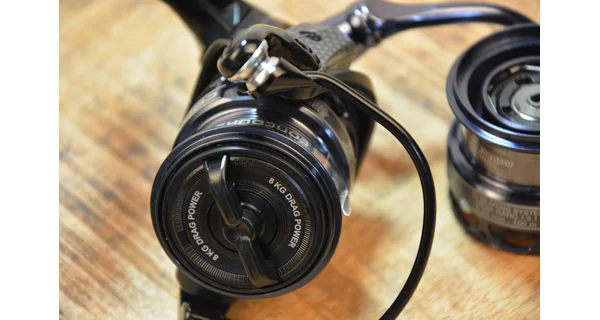 BENZAR MIX - Navijak Concourse 2500 + Náhradná cievka