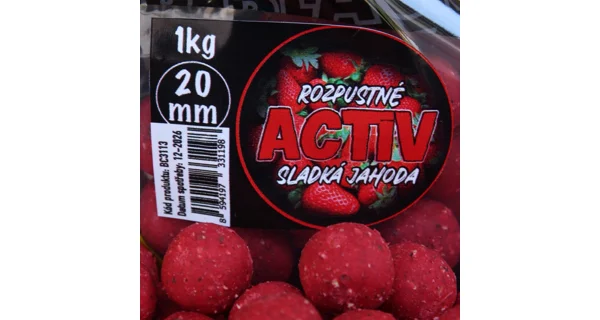 BLACK CARP - Boilies Activ 24 mm 1 kg Sladká jahoda
