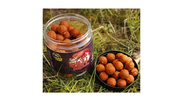 BLACK CARP - Nástraha Wafters 14 mm 130 g Chilli Krill