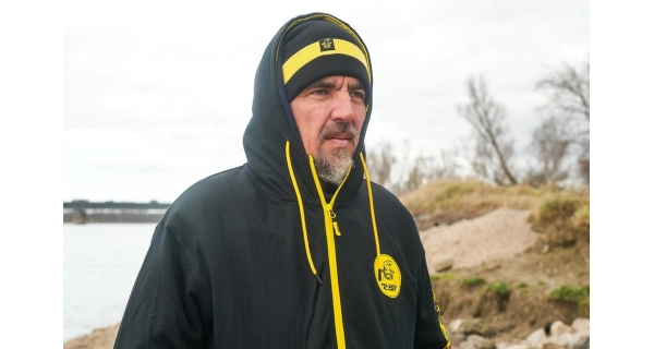 BLACK CAT - Mikina Black Zipped Hoody veľ. 2XL