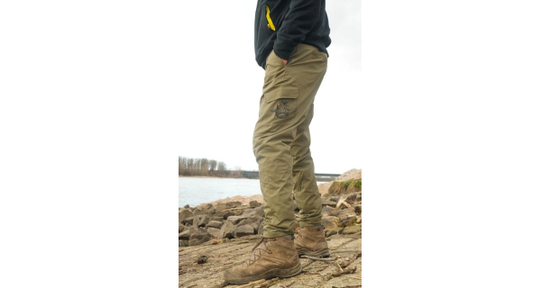 BLACK CAT - Nohavice Cargo Trousers veľ. M