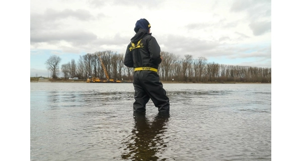 BLACK CAT - Prsačky Booted Waders veľ. 41