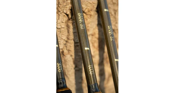 BLACK CAT - Prút Battle Cat Elite Bank 2,8 m 180-300 g 2 diely