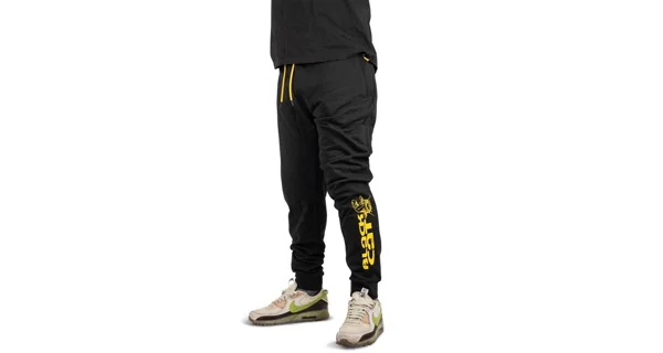 BLACK CAT - Tepláky Black Joggers veľ. 3XL