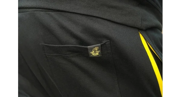BLACK CAT - Tepláky Black Joggers veľ. 3XL