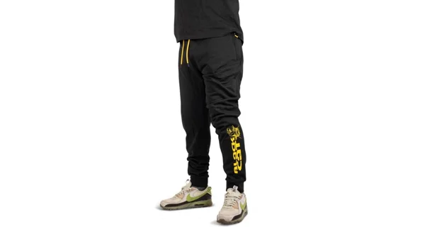 BLACK CAT - Tepláky Black Joggers veľ. L