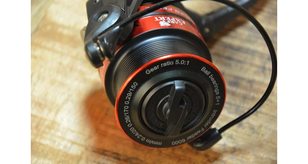 CARP EXPERT - Navijak Intruder Feeder 6000