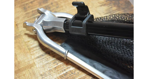 CARP EXPERT - Podberák Classic 2 diely