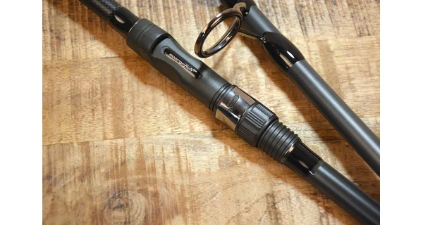 CARP EXPERT - Prút Max2 DT Feeder Heavy 3,9 m 3 diely