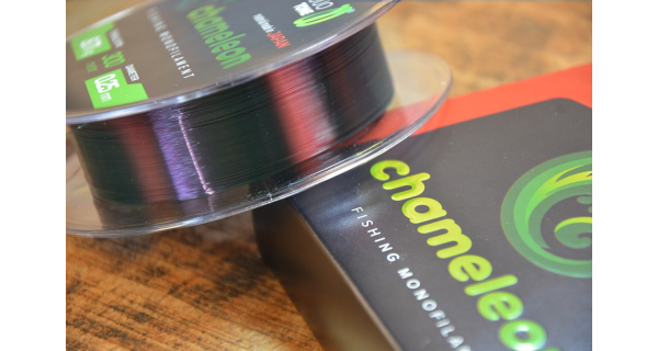 CARP EXPERT - Vlasec Chameleón Shiny Dark Green Monofil 0,20 mm 5,22 kg 300 m