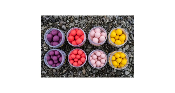 CARP INFERNO - Boilies Balanced 20 mm 150 ml Banán Oliheň