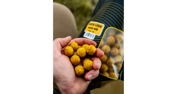 CARP INFERNO - Boilies Nutra Line 20 mm 250 g Ananás Krill