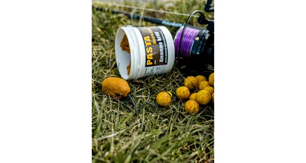 CARP INFERNO - Boilies Nutra Line 20 mm 250 g Ananás Krill