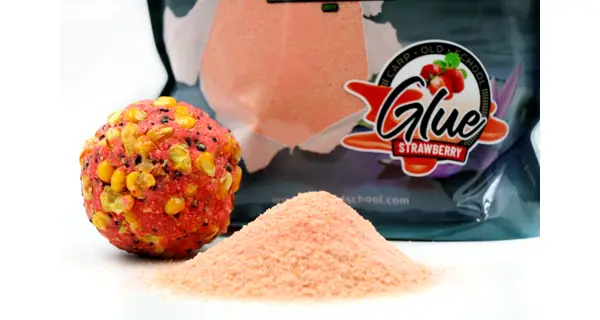 CARP OLD SCHOOL - Lepidlo na zrná 1 kg Strawberry