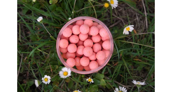 CARP-ONLY - Plávajúce boilies Strawberry Extra 80 g 16 mm
