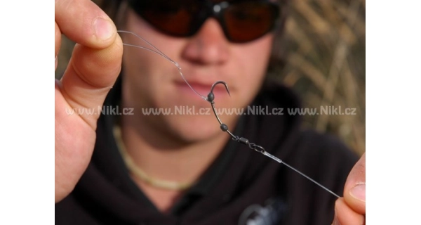 CARP ´R´ US - 360° Stiff Link Oval Ring & 360° Swivel 16,5 cm 50 lb 2 ks