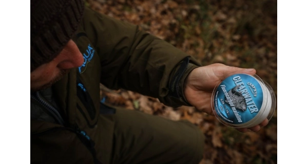 CARP ´R´ US - Vlasec Clearwater Fluorocarbon Mainline 0,33 mm 12 lb 400 m