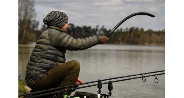 CARP'R'US - Vnadiaca kobra Carbon Sky Sword Superfast