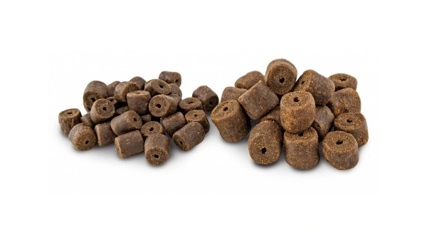 CHYTIL - Kaprí Amino pelety s dierou 20 mm 250 g