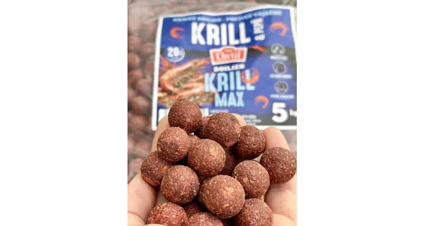 CHYTIL - Kŕmne boilies 20 mm 5 kg Krill & Korenie