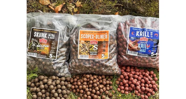 CHYTIL - Kŕmne boilies 20 mm 5 kg Scopex & Oliheň