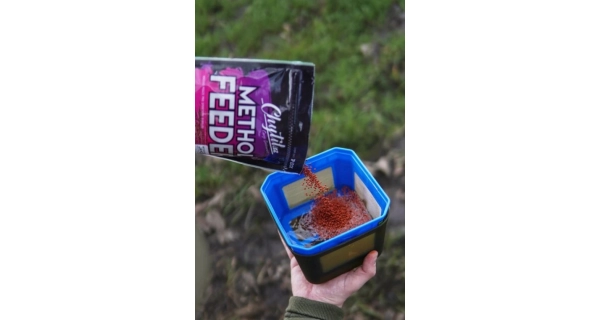 CHYTIL - Pelety Method Feeder 2 mm 750 g Krill