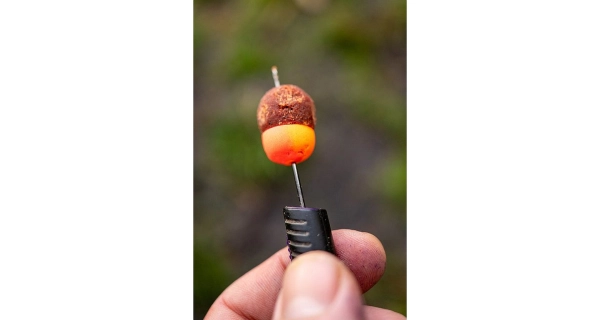 CHYTIL - Pop up Ronnie 15 mm 35 g Banán N-Butyric