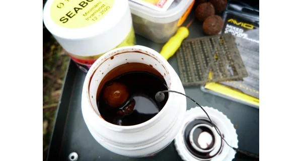 CHYTIL - Tekutý dip CSL Turbodip 80 ml Oleheň Korenie Chiméra Red