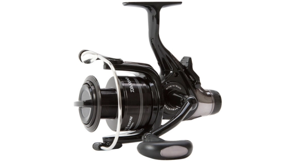 DAIWA - Navijak Black Widow BR 5000A