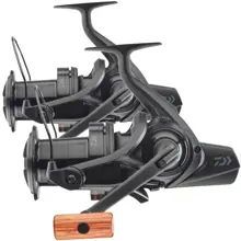 DAIWA - SET 2x Naviják Emblem 45 SCW QD SD