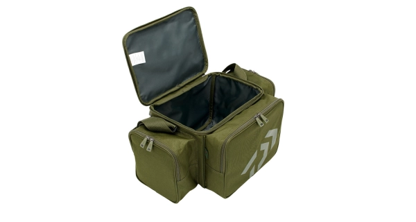 DAIWA - Taška Black Widow Compact Tackle Bag