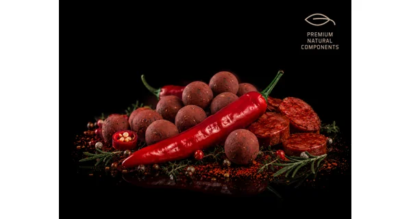 DELPHIN - Boilies BreaX HotHELL 24 mm 300 g Robin red Chilli Fr.Klobása