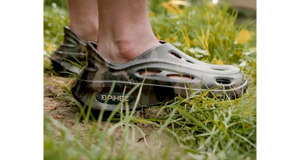 DELPHIN - Šľapky EVA Slip-on topánky PIKEZ BANX veľ. 45