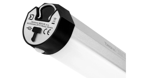 DELPHIN - Svetlo do bivaku LightBar UC S Ovládačom